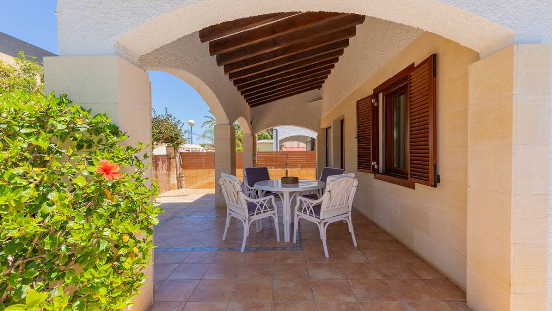 Venta - Chalet - Orihuela - Punta Prima
