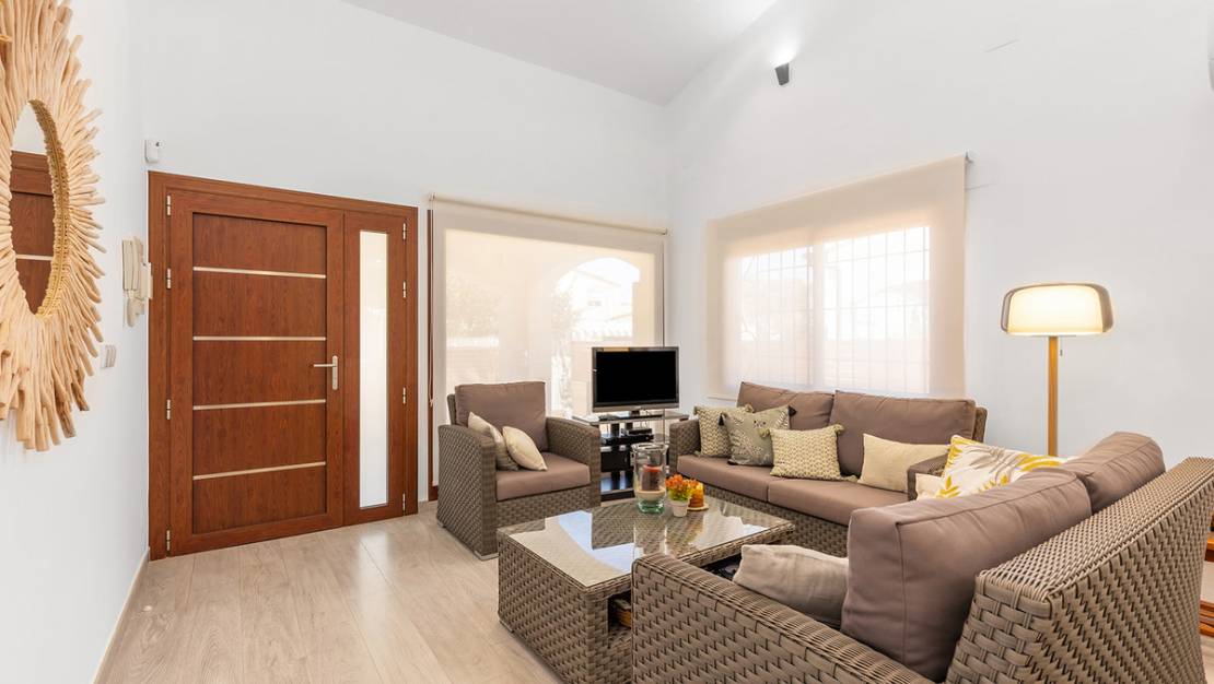 Venta - Chalet - Orihuela - Punta Prima
