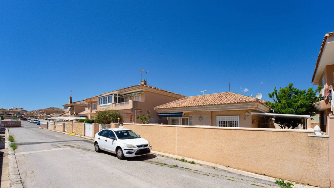 Venta - Chalet - Orihuela - Punta Prima
