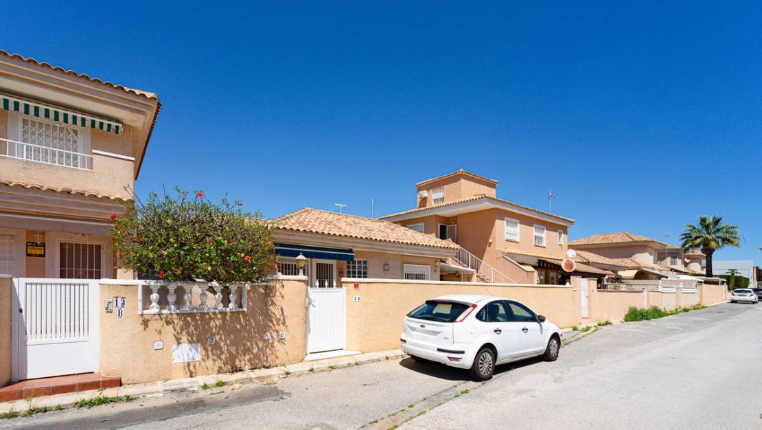 Venta - Chalet - Orihuela - Punta Prima