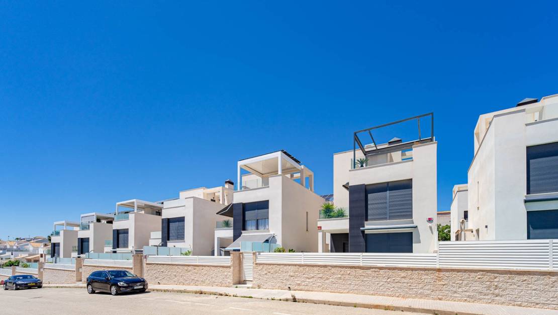 Venta - Chalet - Orihuela - Punta Prima