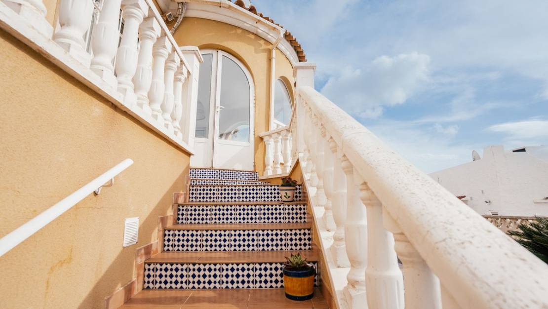 Venta - Chalet - Orihuela - Villamartin