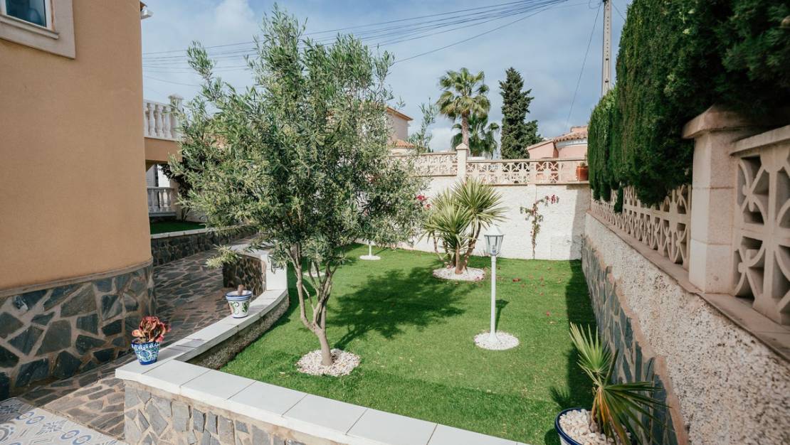 Venta - Chalet - Orihuela - Villamartin