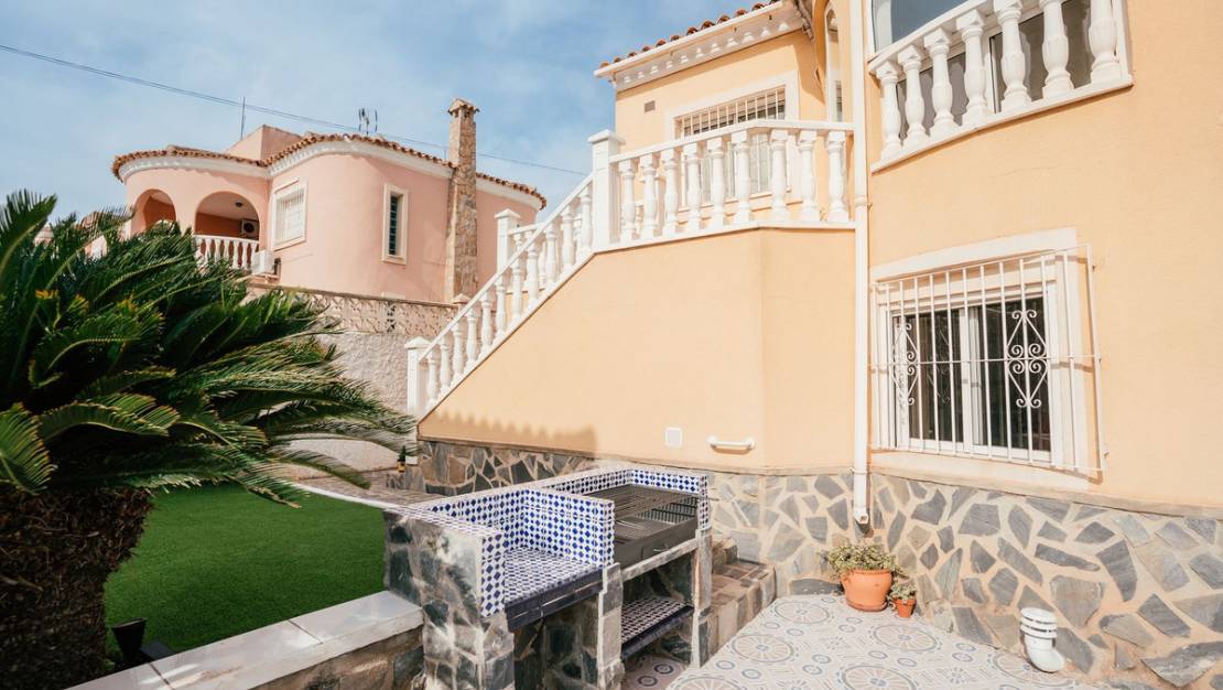 Venta - Chalet - Orihuela - Villamartin