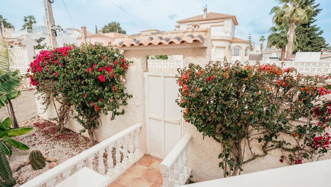 Venta - Chalet - Orihuela - Villamartin