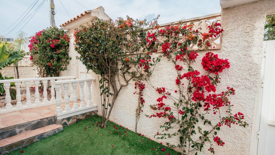 Venta - Chalet - Orihuela - Villamartin