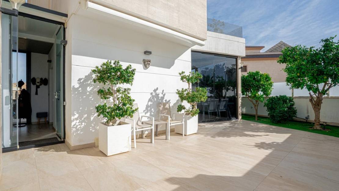 Venta - Chalet - Orihuela - Villamartin