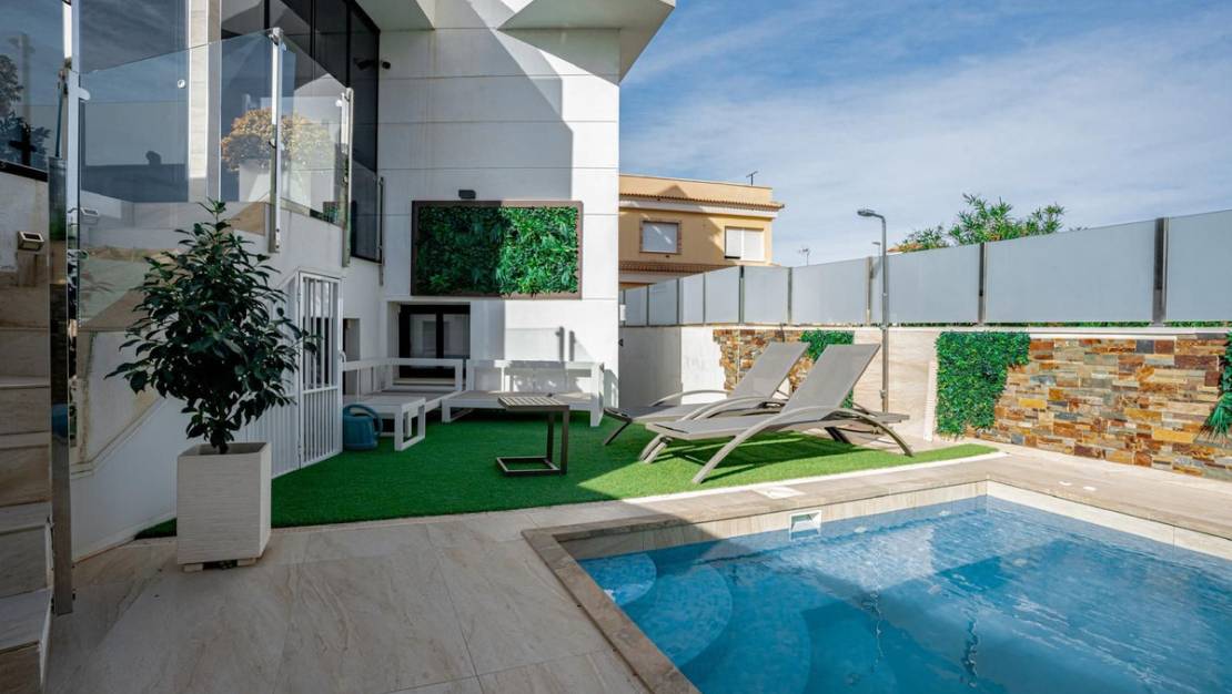 Venta - Chalet - Orihuela - Villamartin