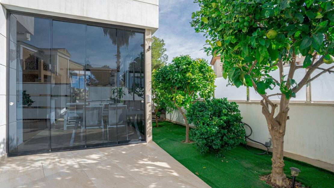 Venta - Chalet - Orihuela - Villamartin