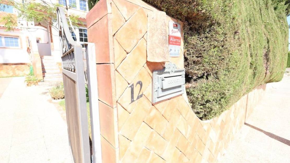 Venta - Chalet - Orihuela - Villamartin