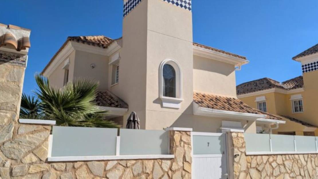 Venta - Chalet - Orihuela - Villamartin