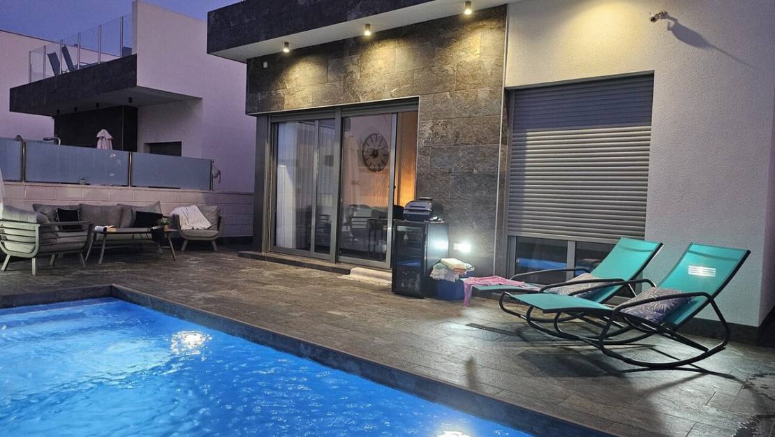 Venta - Chalet - Orihuela - Villamartin