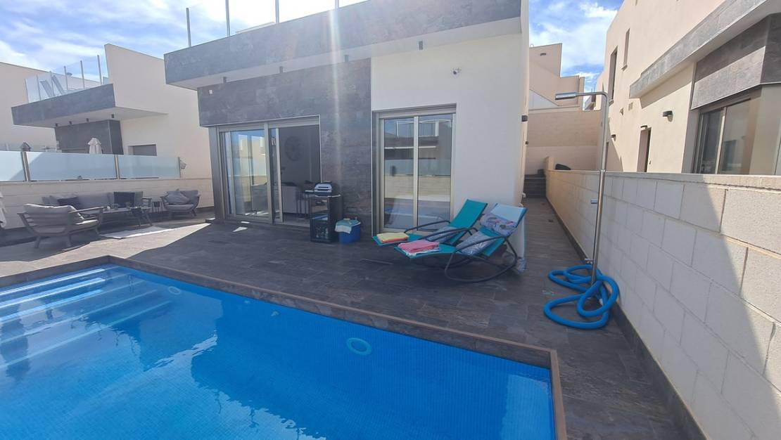 Venta - Chalet - Orihuela - Villamartin