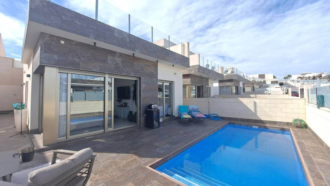 Venta - Chalet - Orihuela - Villamartin