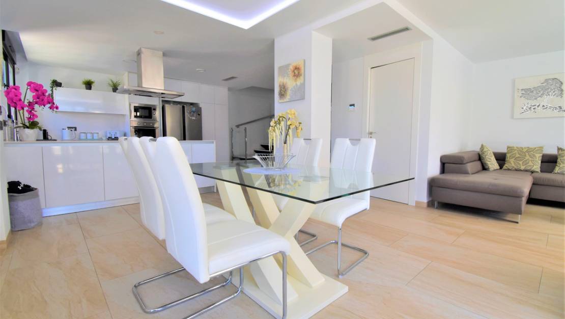 Venta - Chalet - Orihuela - Villamartin