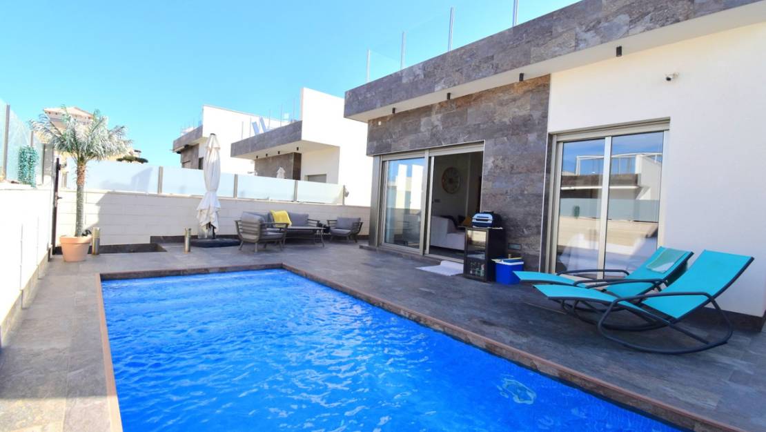 Venta - Chalet - Orihuela - Villamartin