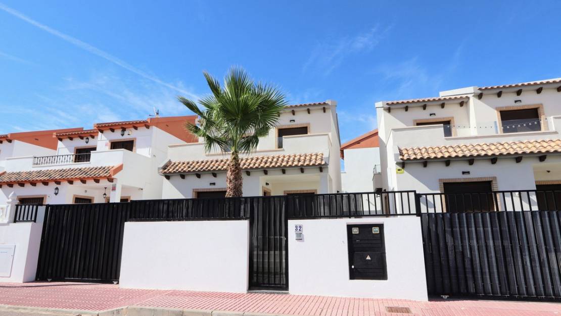 Venta - Chalet - Orihuela - Villamartin