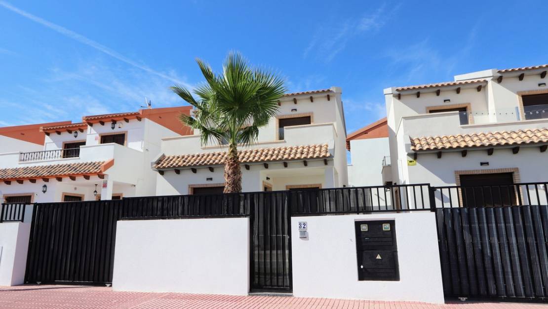 Venta - Chalet - Orihuela - Villamartin