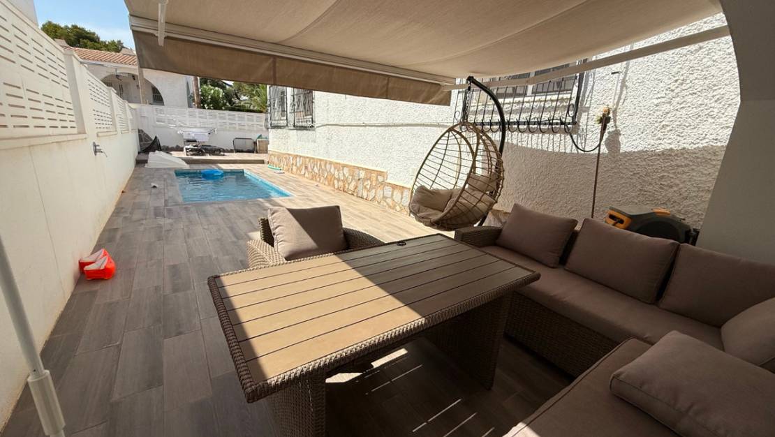 Venta - Chalet - Orihuela - Villamartin