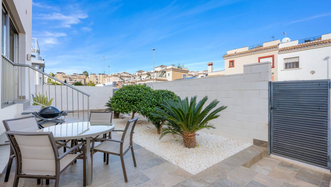 Venta - Chalet - Orihuela - Villamartin