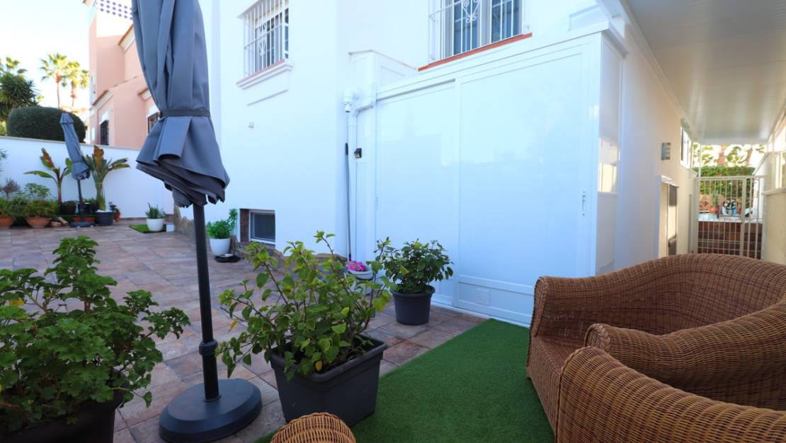 Venta - Chalet - Orihuela - Villamartin