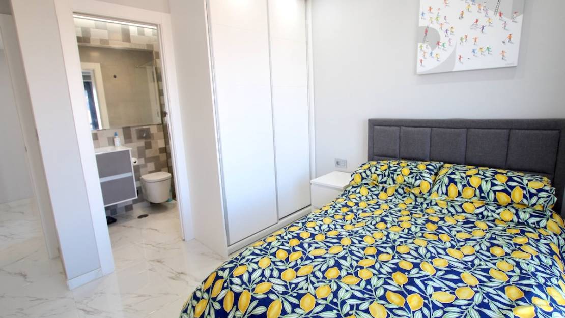 Venta - Chalet - Orihuela - Villamartin