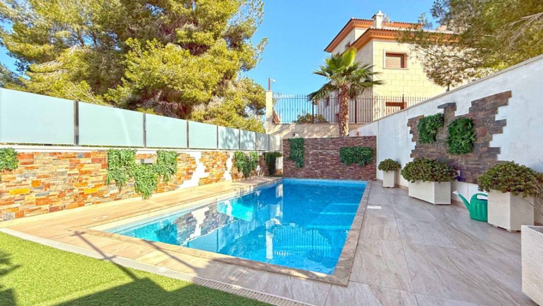 Venta - Chalet - Orihuela - Villamartin