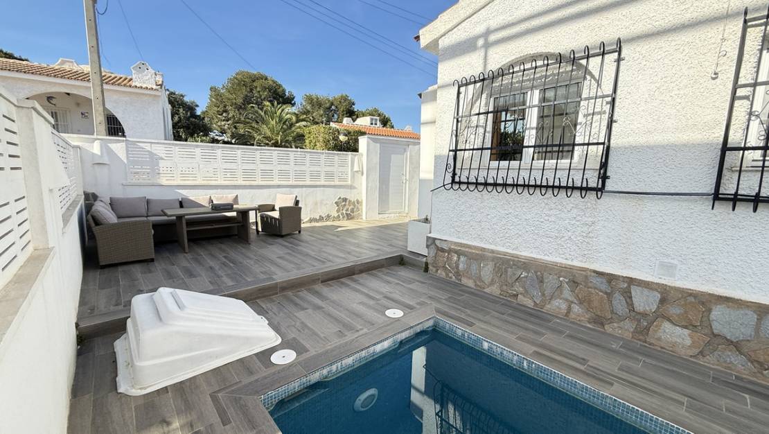 Venta - Chalet - Orihuela - Villamartin