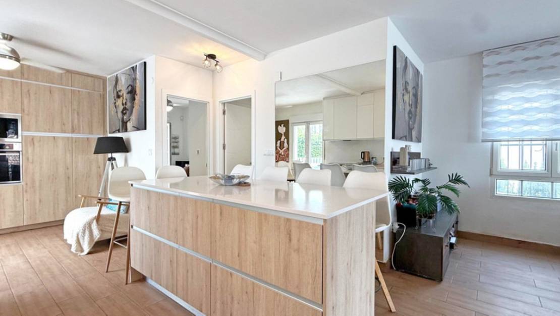 Venta - Chalet - Orihuela - Villamartin