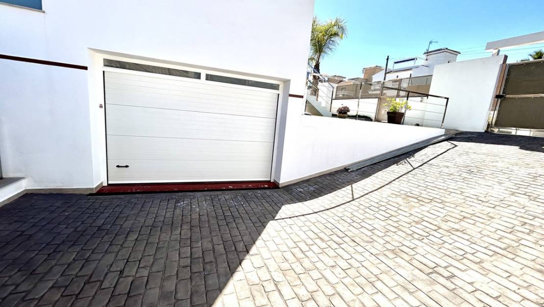 Venta - Chalet - Orihuela - Villamartin