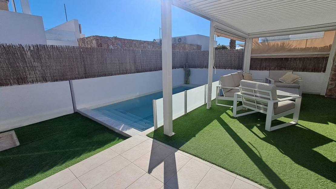Venta - Chalet - Orihuela - Villamartin