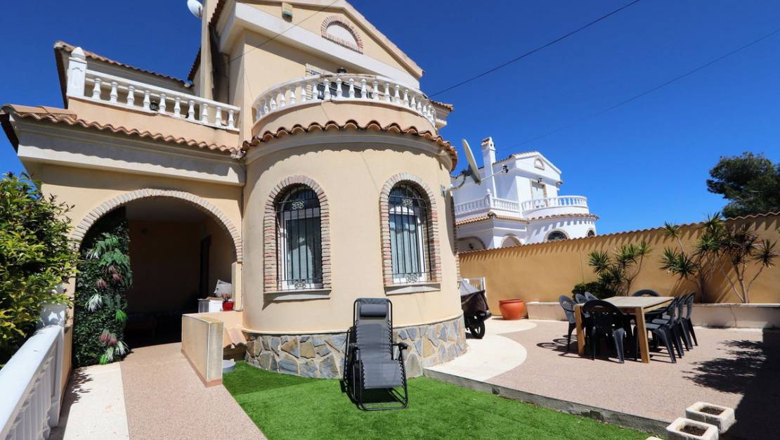 Venta - Chalet - Orihuela - Villamartin