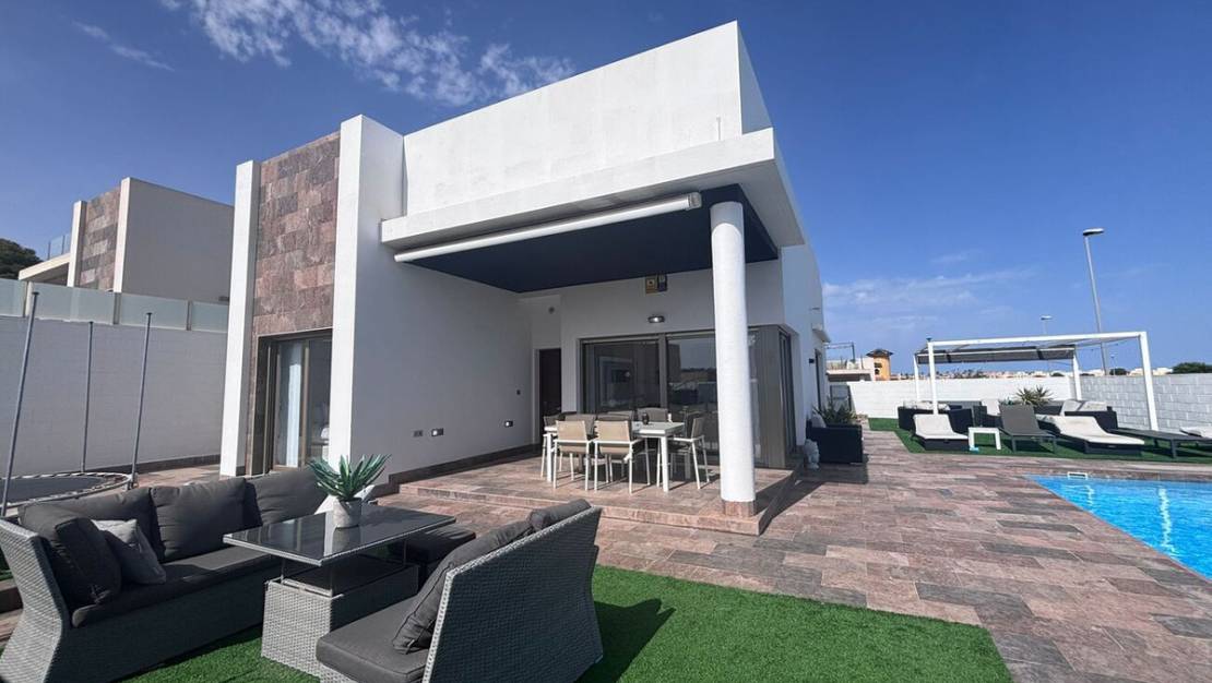 Venta - Chalet - Orihuela - Villamartin