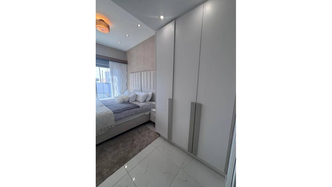 Venta - Chalet - Orihuela - Villamartin