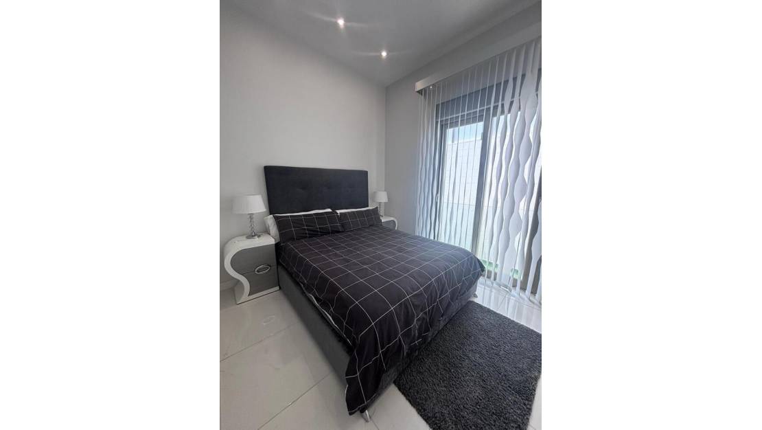 Venta - Chalet - Orihuela - Villamartin