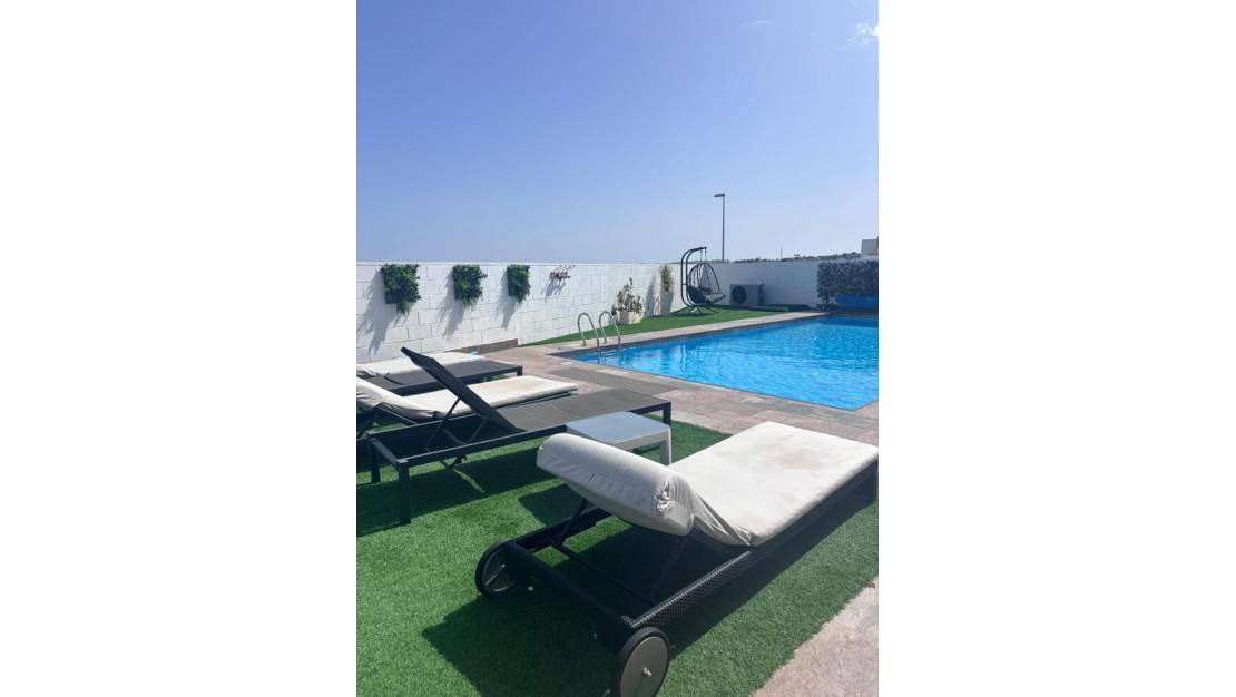 Venta - Chalet - Orihuela - Villamartin