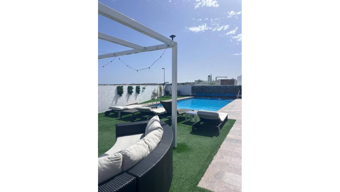 Venta - Chalet - Orihuela - Villamartin