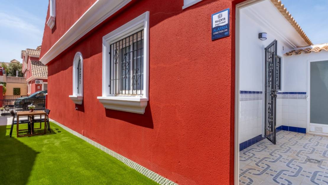 Venta - Chalet - Orihuela - Villamartin