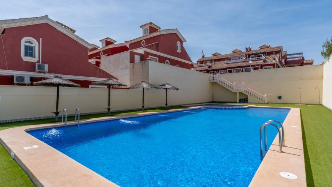 Venta - Chalet - Orihuela - Villamartin