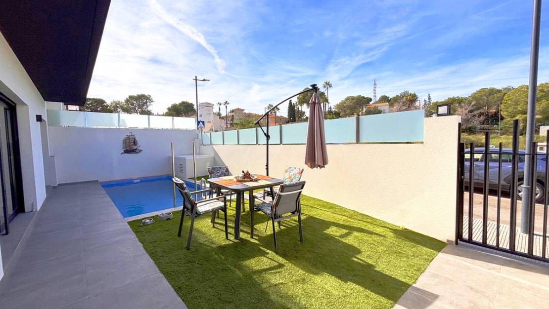 Venta - Chalet - Orihuela - Villamartin