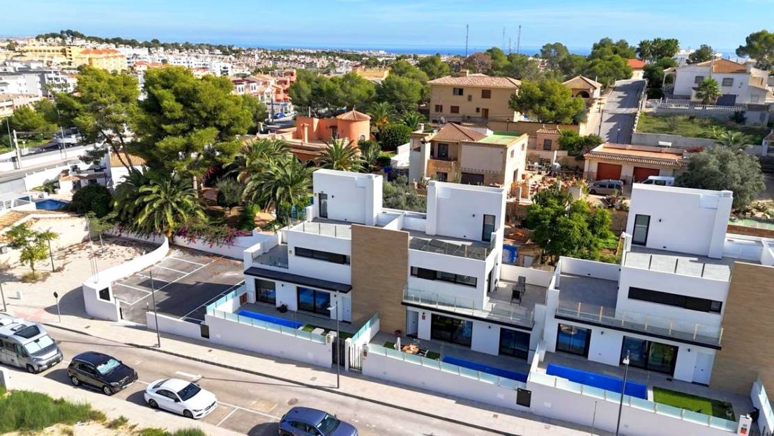 Venta - Chalet - Orihuela - Villamartin