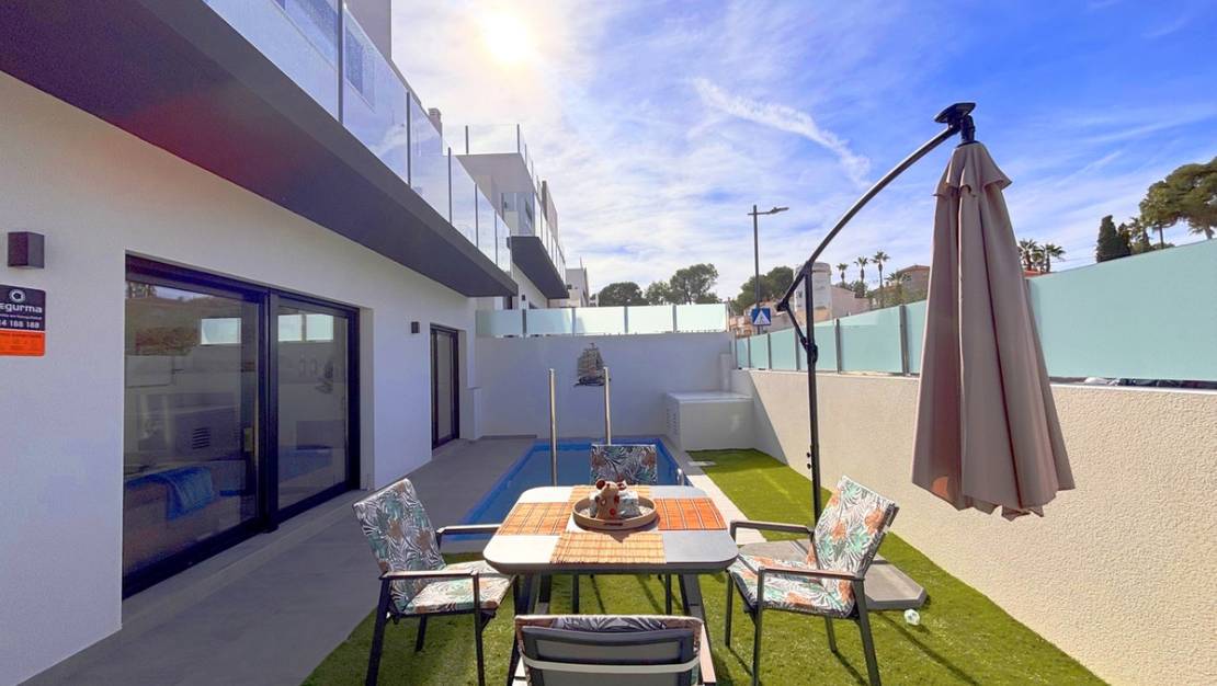 Venta - Chalet - Orihuela - Villamartin