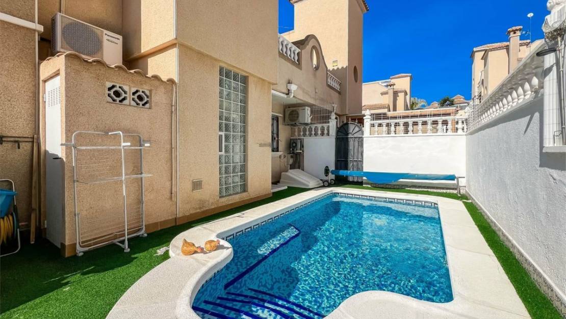 Venta - Chalet - Orihuela - Villamartin