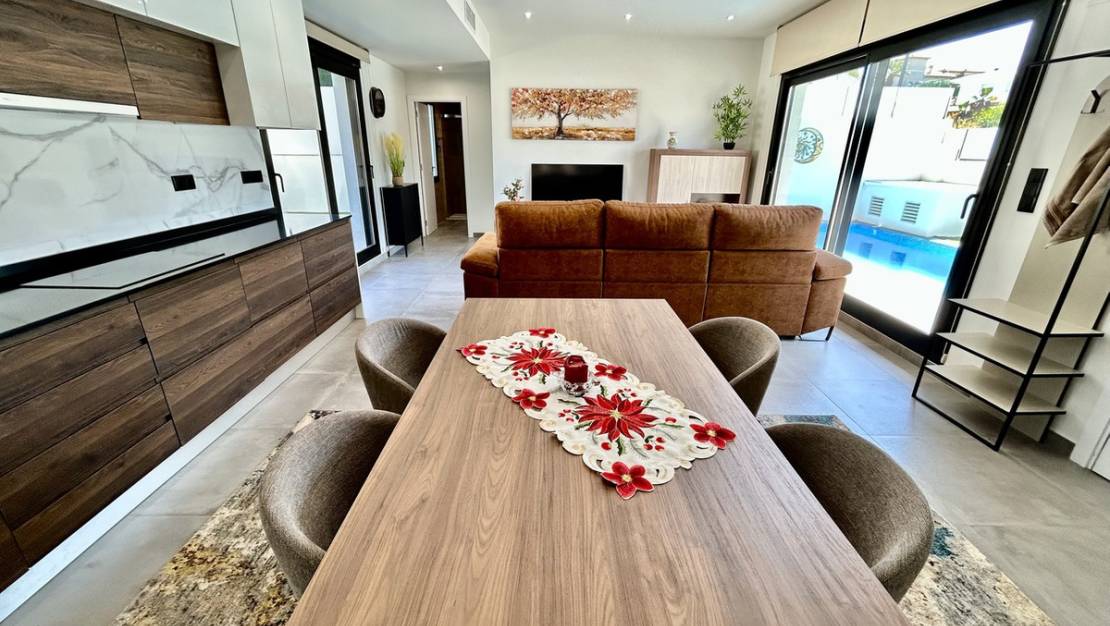 Venta - Chalet - Orihuela - Villamartin