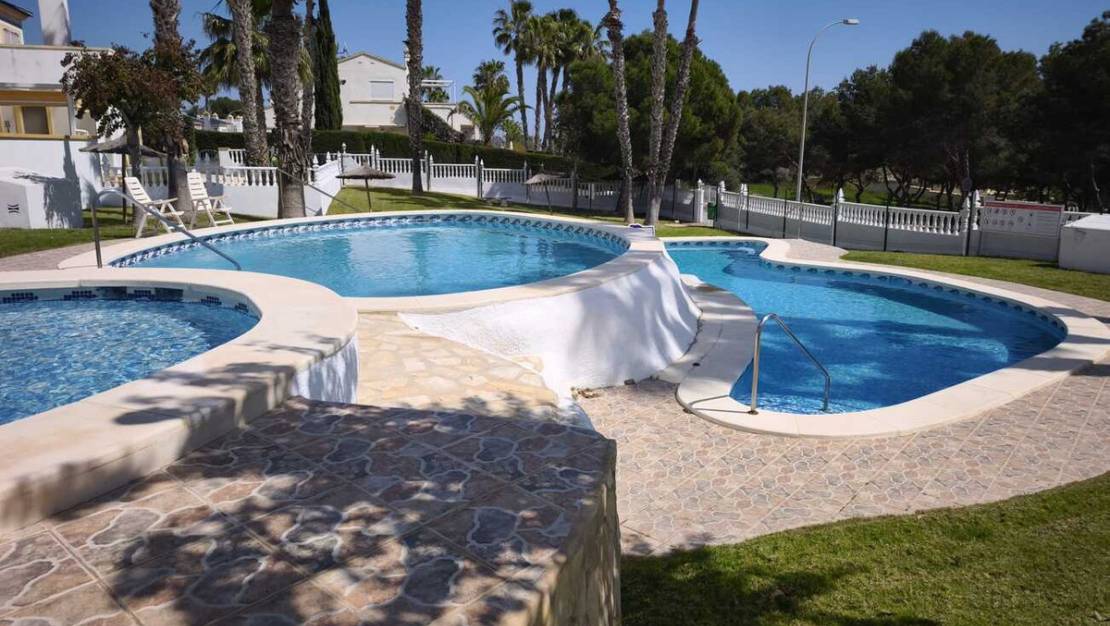Venta - Chalet - Orihuela - Villamartin