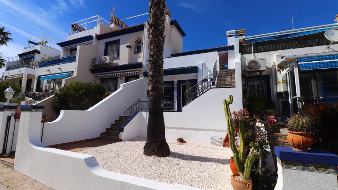 Venta - Chalet - Orihuela - Villamartin