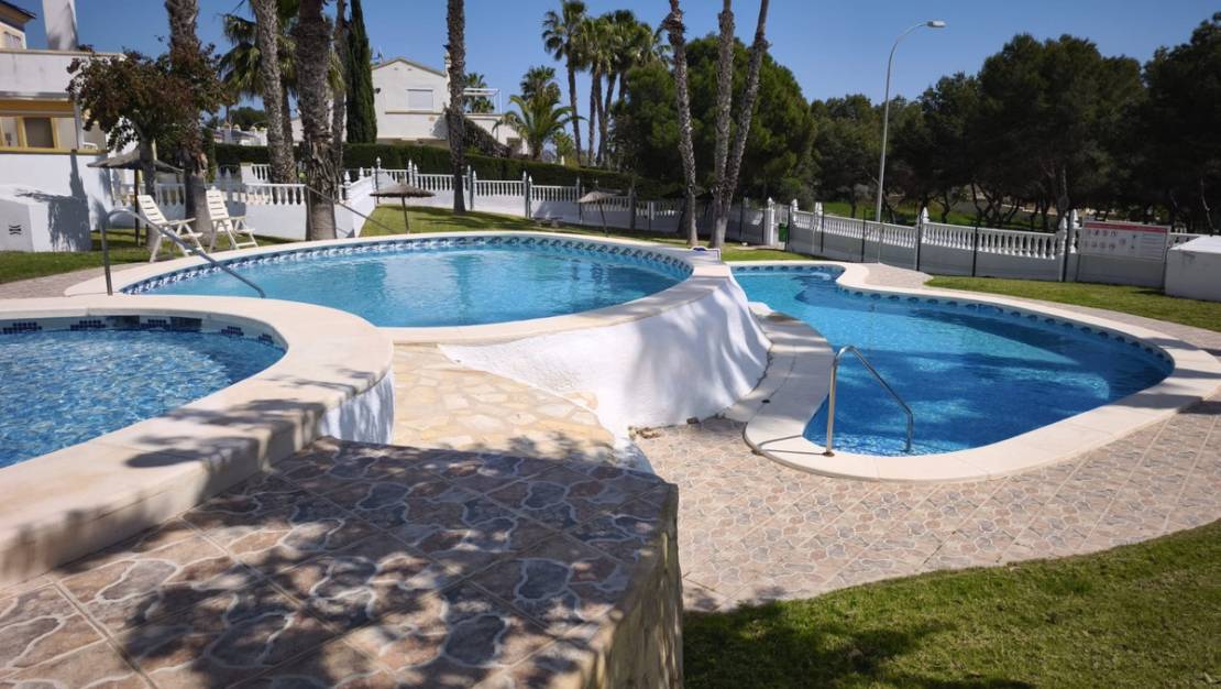 Venta - Chalet - Orihuela - Villamartin