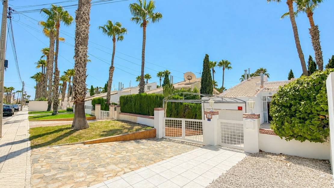 Venta - Chalet - Orihuela - Villamartin