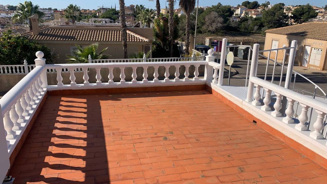 Venta - Chalet - Orihuela - Villamartin