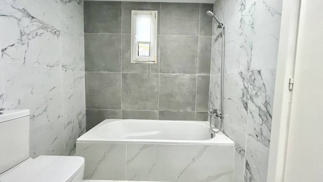Venta - Chalet - Orihuela - Villamartin